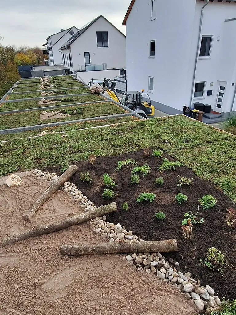 ludwigshafen-garagenanlage-weg-21-768x1024